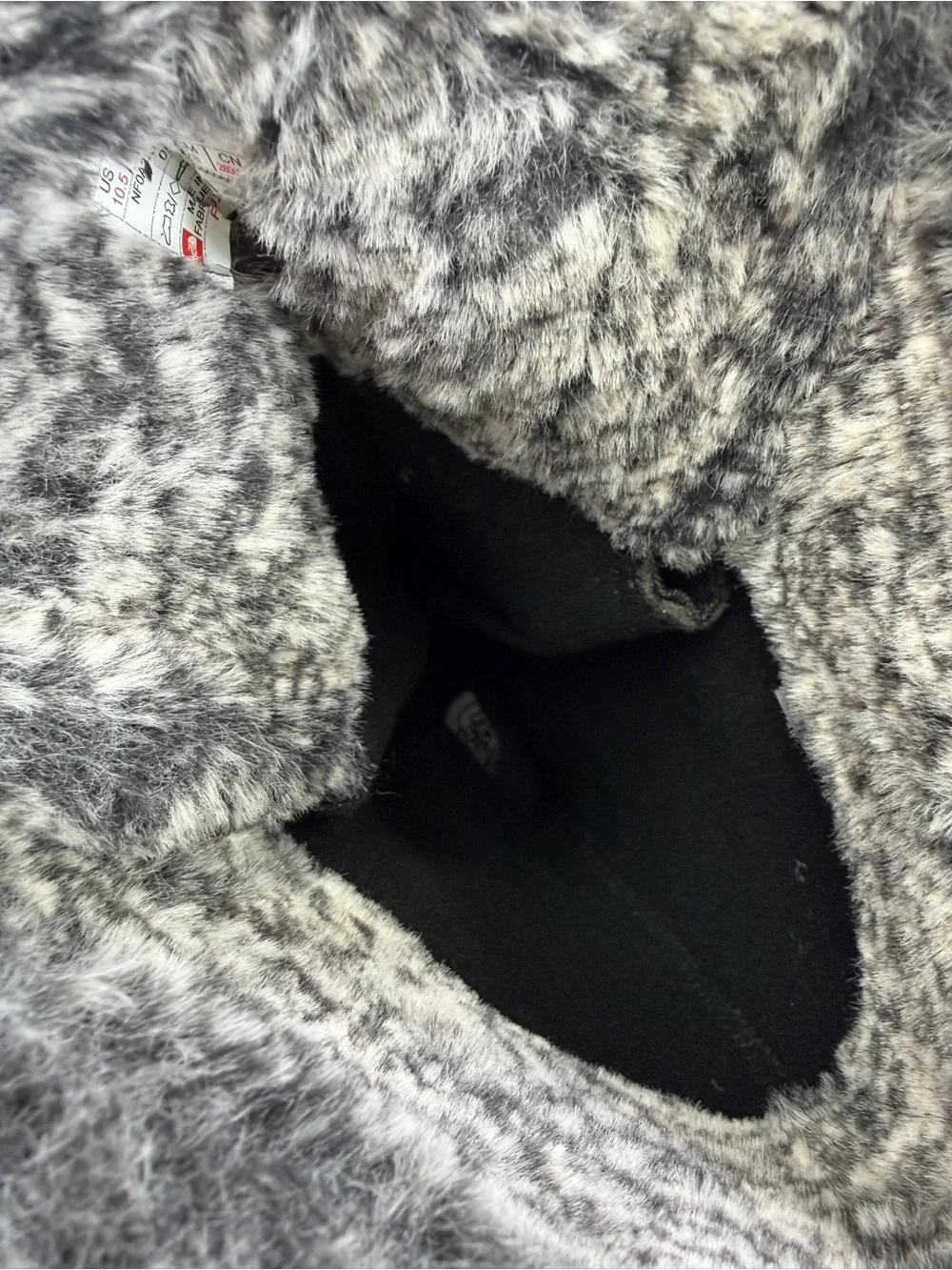 The North Face Shellista III Tall Winter Boots Black Dark Green Size 10.5